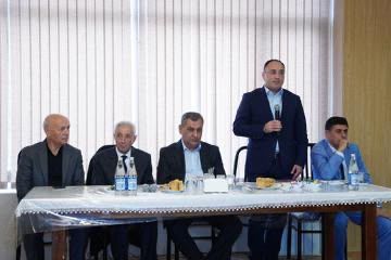 İdarə Heyətinin sədri tələbə adını qazanan həmyerlilərimizlə görüşdə iştirak edib